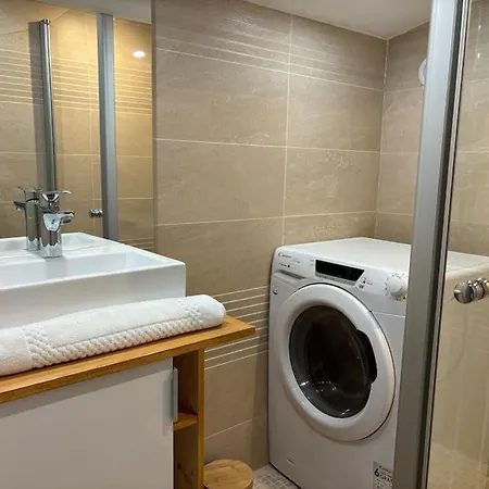 Le Flocon I Grand T2 I Centre